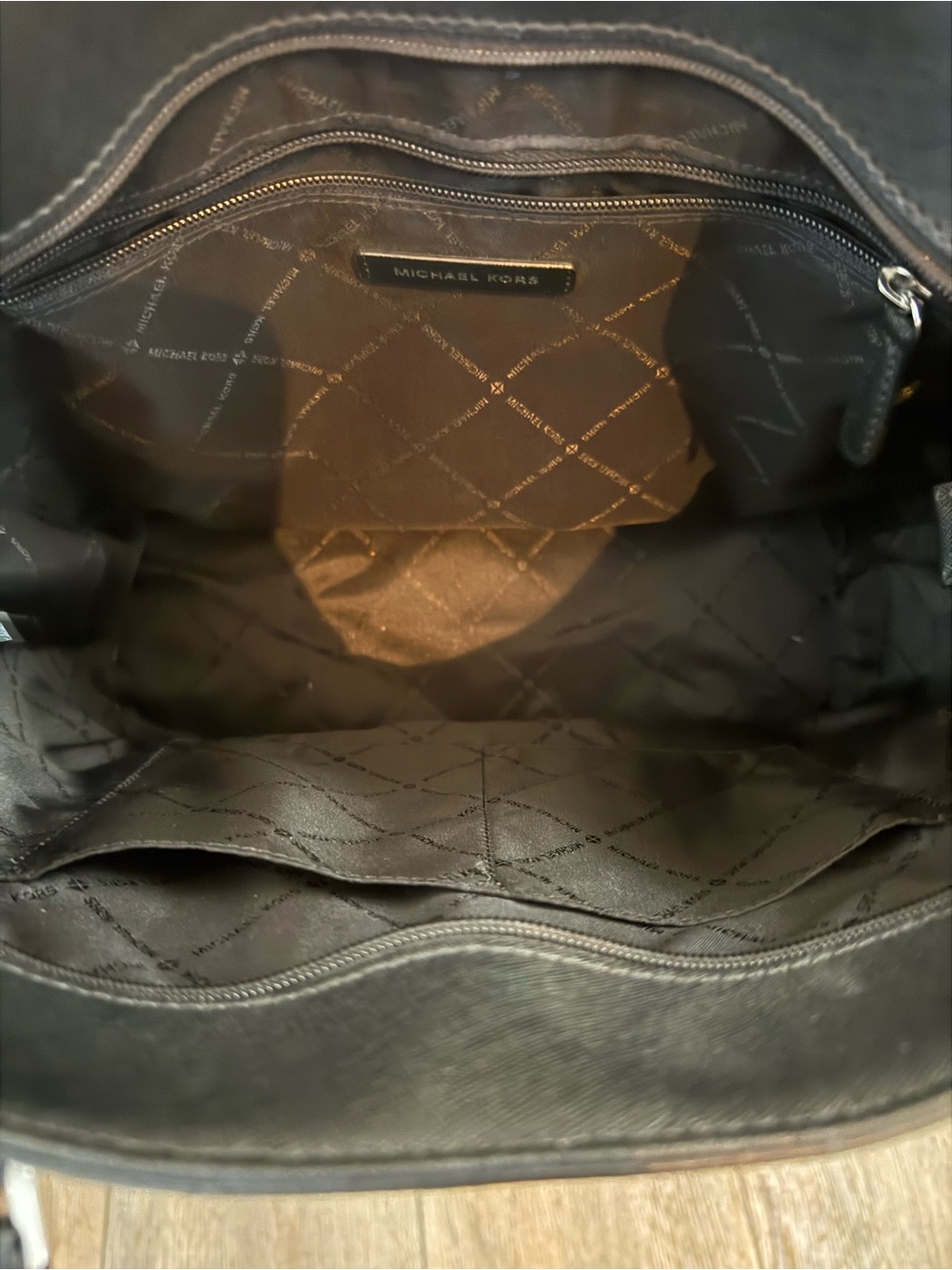 MICHAEL KORS Morgan Center Stripe Tote - Picture 4 of 4